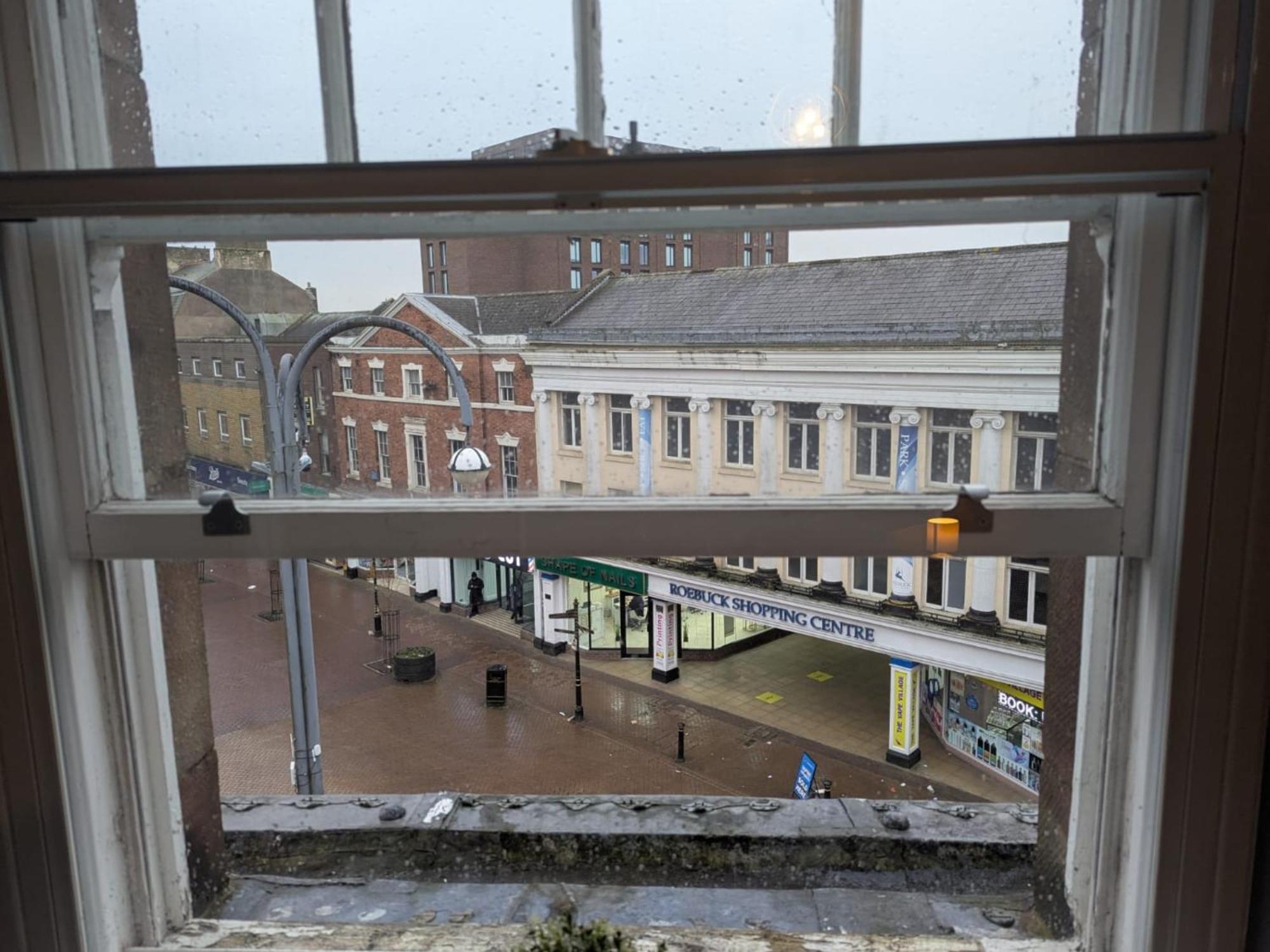 Darwin Stays - Service Accommodation In Newcastle Under Lyme City Centre Eksteriør bilde