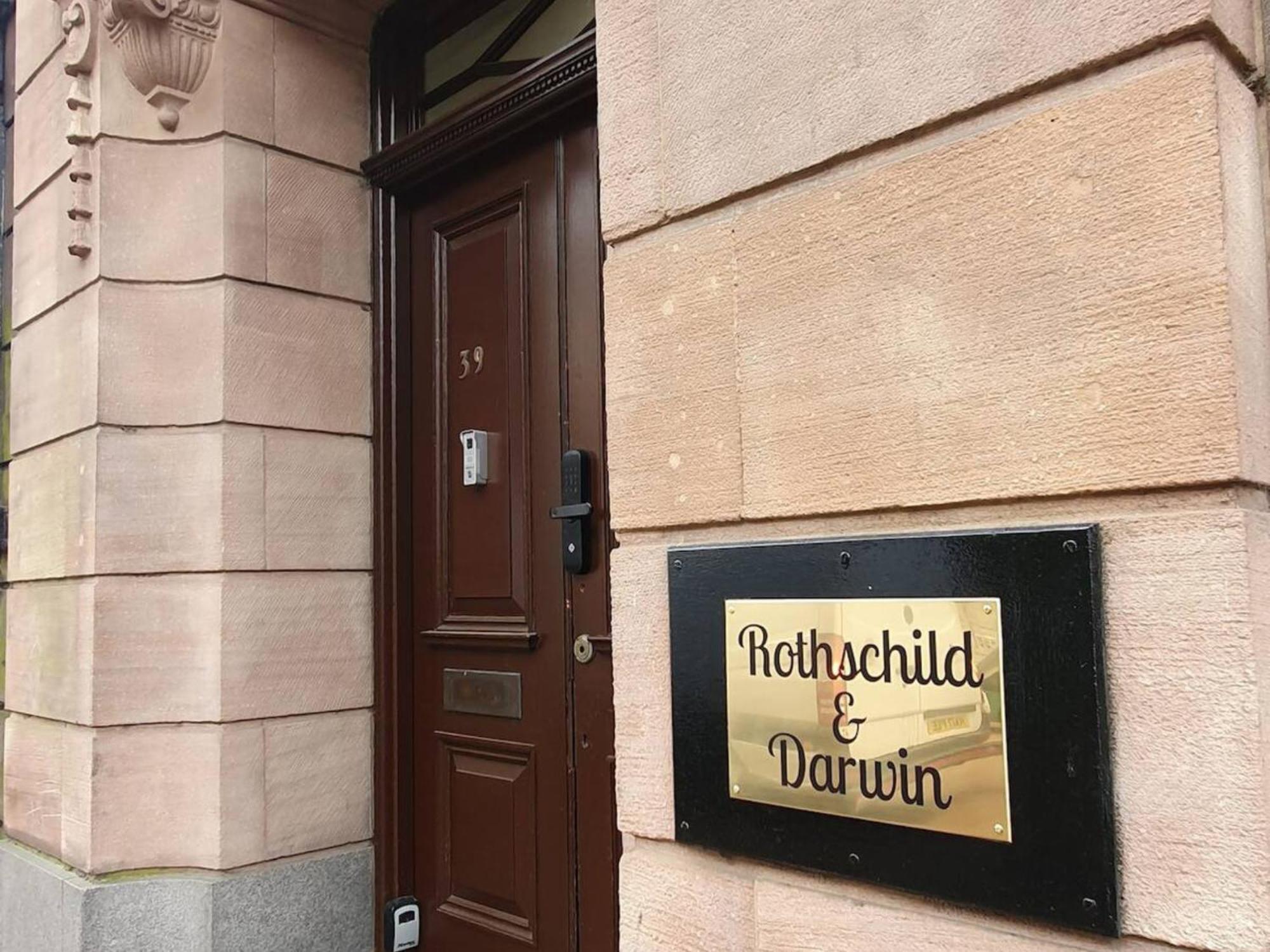 Darwin Stays - Service Accommodation In Newcastle Under Lyme City Centre Eksteriør bilde