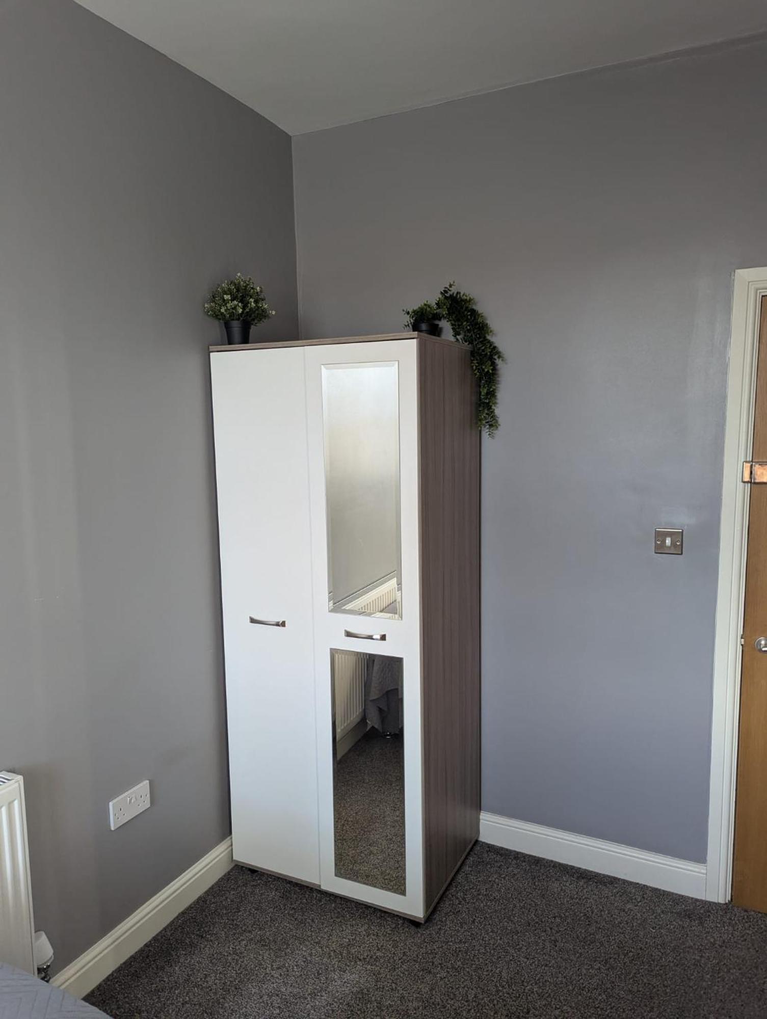 Darwin Stays - Service Accommodation In Newcastle Under Lyme City Centre Eksteriør bilde