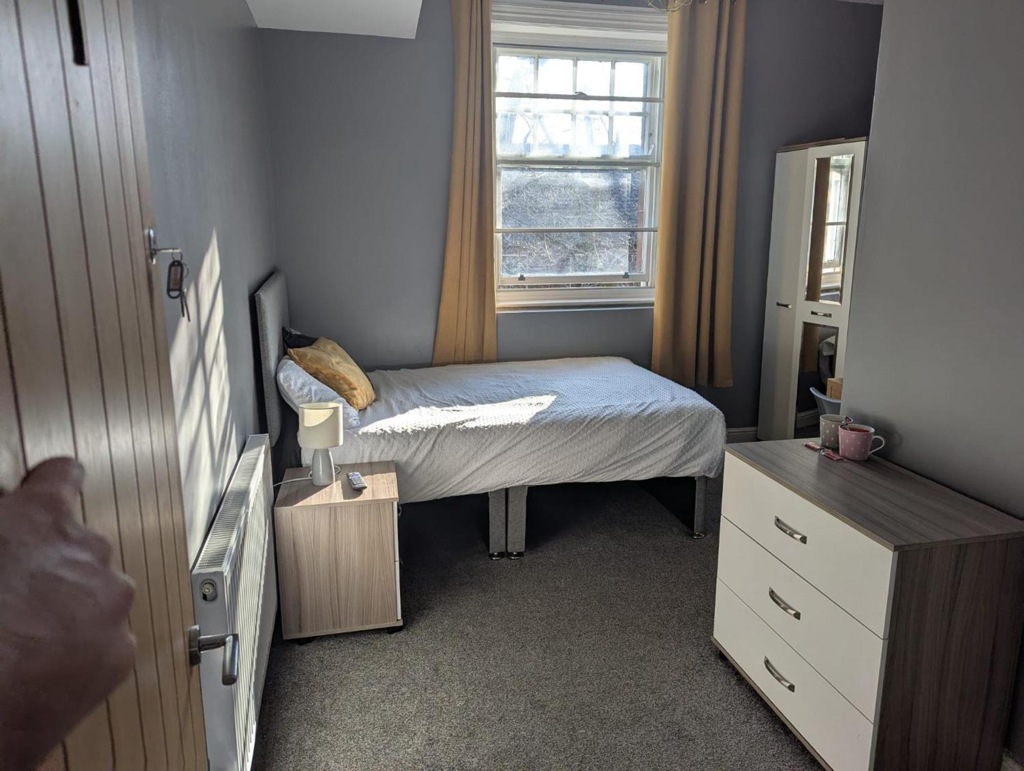 Darwin Stays - Service Accommodation In Newcastle Under Lyme City Centre Eksteriør bilde
